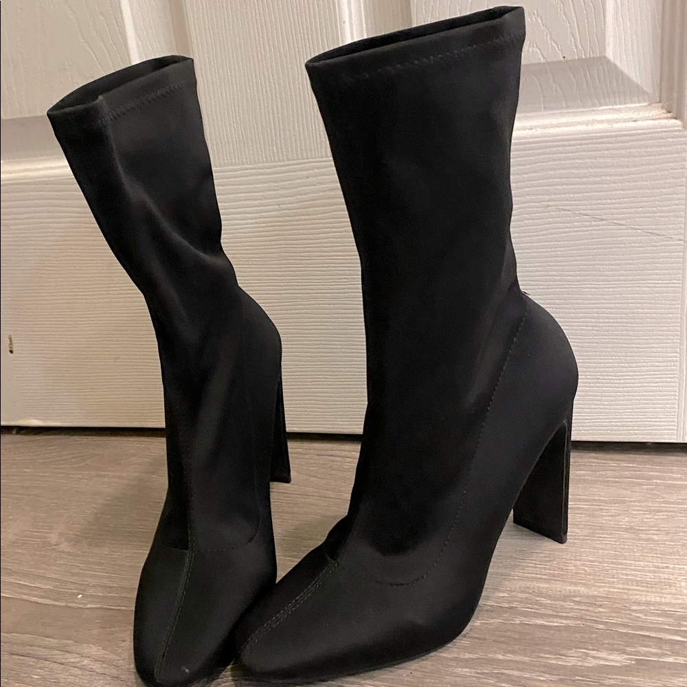 Sock boots